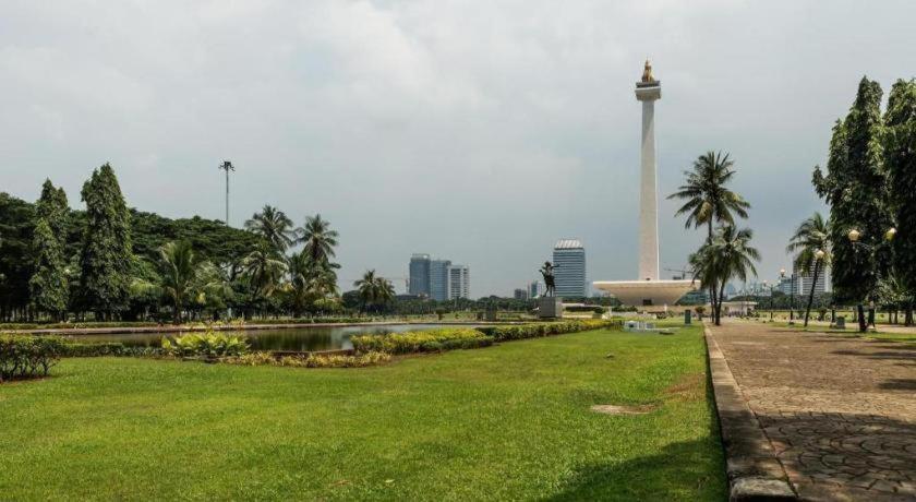 The Grand Palace Resident Jakarta Exterior photo