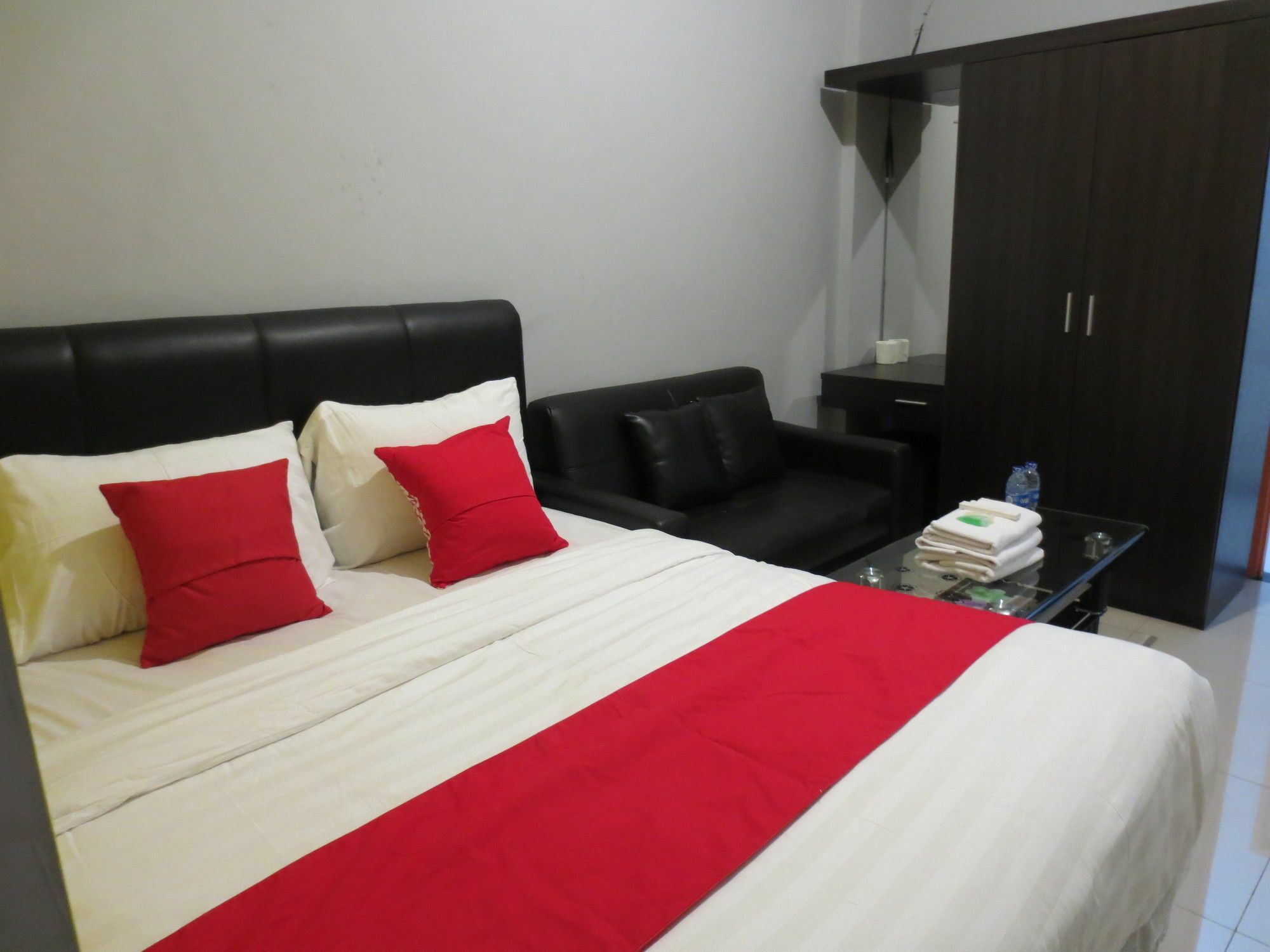 The Grand Palace Resident Jakarta Exterior photo